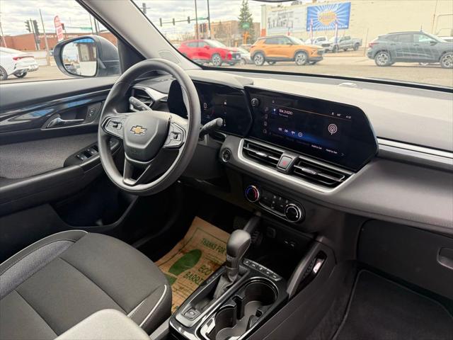 2025 Chevrolet TrailBlazer AWD LS