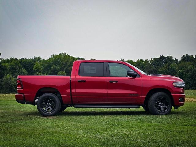 2026 RAM Ram 1500 RAM 1500 EXPRESS CREW CAB 4X4 57 BOX