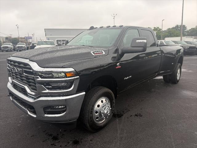 2026 RAM 3500 RAM 3500 BIG HORN CREW CAB 4X4 8 BOX