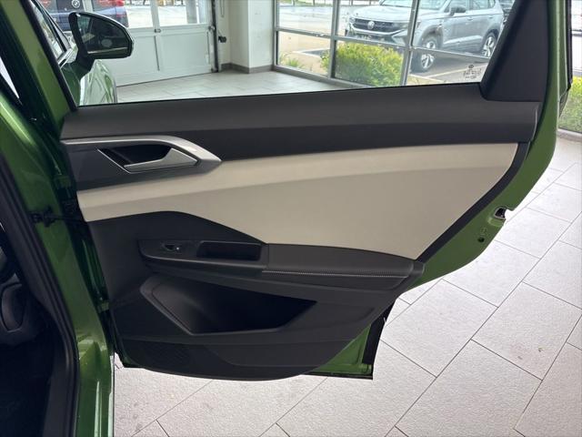 2026 Volkswagen Taos SEL