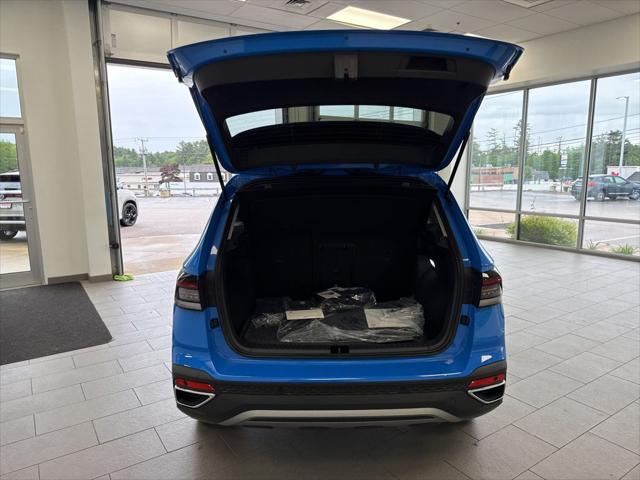 2026 Volkswagen Taos SEL