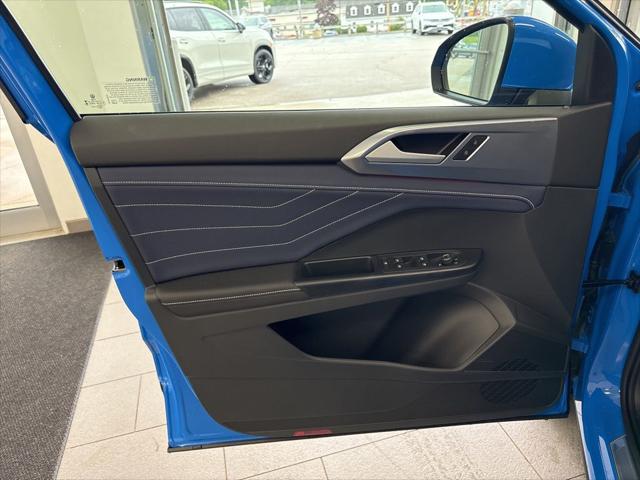 2026 Volkswagen Taos SEL