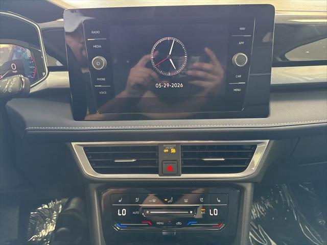 2026 Volkswagen Taos SEL
