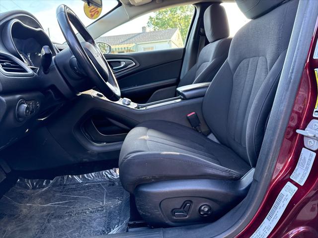 2015 Chrysler 200 Limited