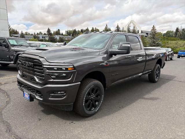 2026 RAM Ram 3500 RAM 3500 LARAMIE CREW CAB 4X4 8 BOX