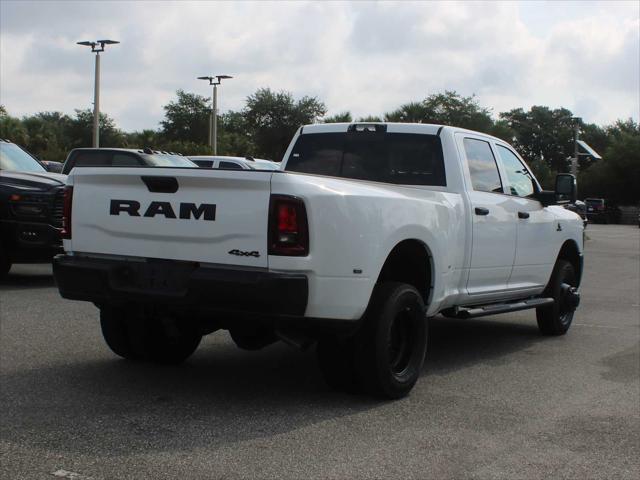 2026 RAM Ram 3500 RAM 3500 TRADESMAN CREW CAB 4X4 8 BOX