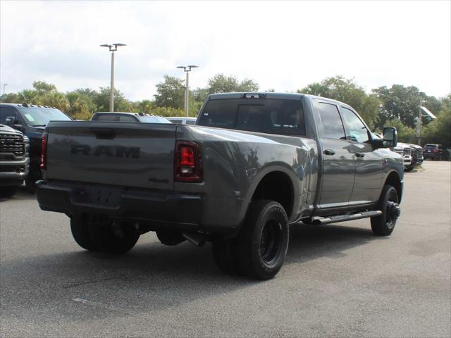 2026 RAM Ram 3500 RAM 3500 TRADESMAN CREW CAB 4X4 8 BOX