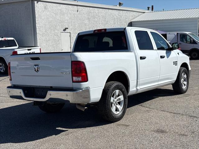 2022 Ram 1500 Classic SLT Crew Cab 4x4 5'7" Box