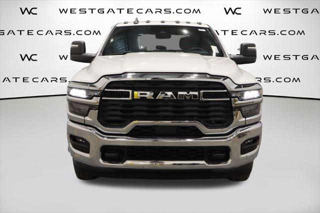 2026 RAM 3500 Chassis RAM 3500 TRADESMAN CREW CAB CHASSIS 4X4 60 CA