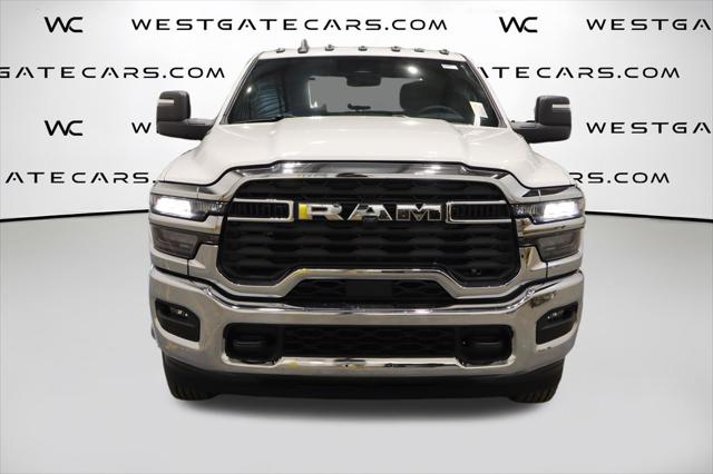 2026 RAM 3500 Chassis RAM 3500 TRADESMAN CREW CAB CHASSIS 4X4 60 CA 2026 RAM 3500 Chassis RAM 3500 TRADESMAN CREW CAB CHASSIS 4X4 60 CA