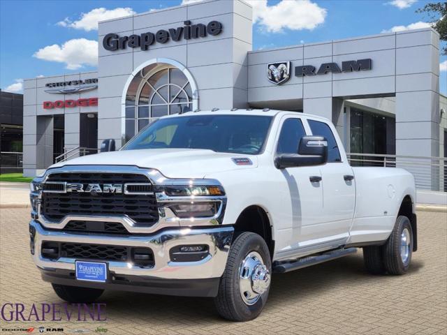 2026 RAM Ram 3500 RAM 3500 TRADESMAN CREW CAB 4X4 8 BOX