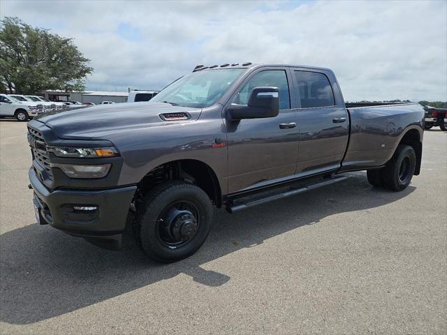 2026 RAM Ram 3500 RAM 3500 TRADESMAN CREW CAB 4X4 8 BOX