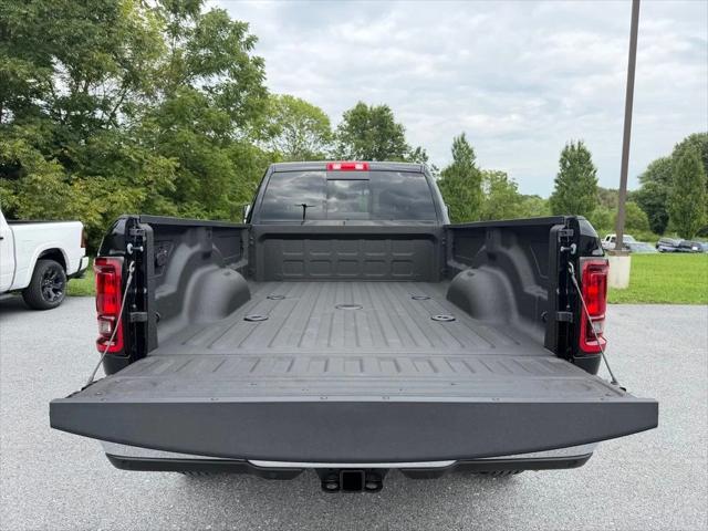 2026 Ram 3500 Tradesman Crew Cab 4x4 8 Box