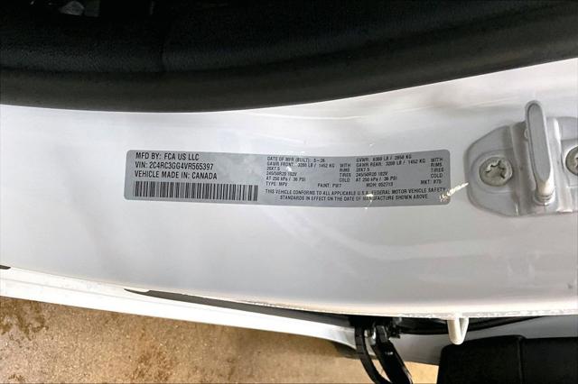2027 Chrysler Pacifica Limited