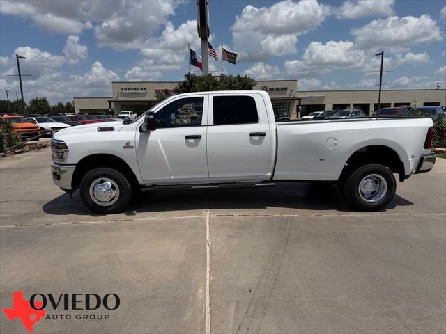 2026 RAM Ram 3500 RAM 3500 TRADESMAN CREW CAB 4X4 8 BOX