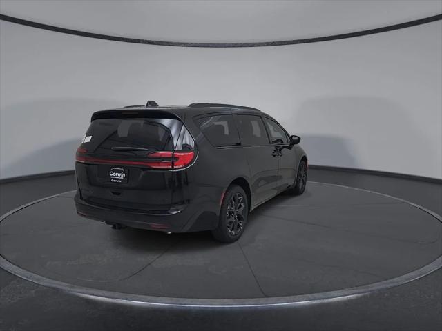 2027 Chrysler Pacifica Limited