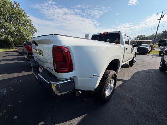 2026 RAM 3500 RAM 3500 BIG HORN CREW CAB 4X4 8 BOX