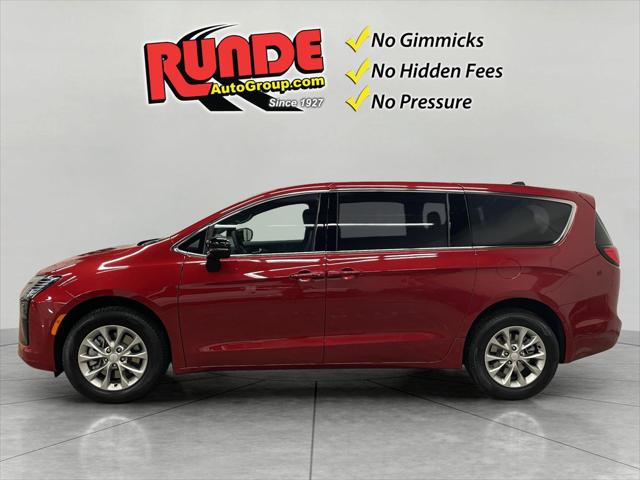 2027 Chrysler Pacifica PACIFICA SELECT AWD 2027 Chrysler Pacifica PACIFICA SELECT AWD