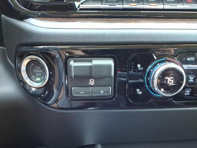 2026 GMC Sierra 1500 Crew Cab, Short Bed, Elevation, 4WD