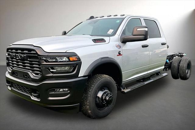 2026 RAM 3500 Chassis RAM 3500 TRADESMAN CREW CAB CHASSIS 4X4 60 CA