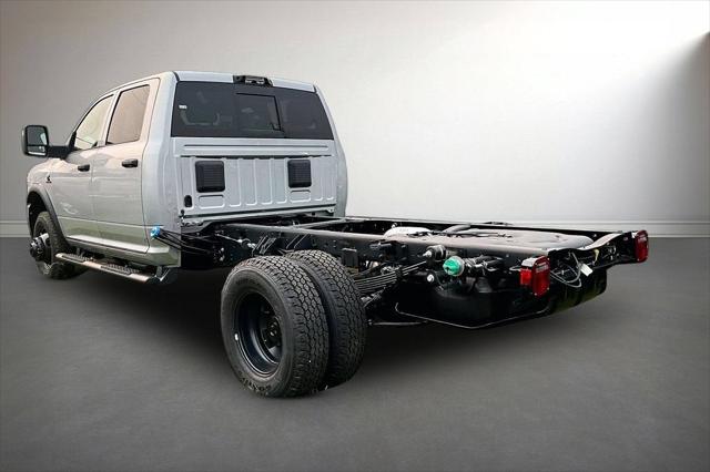 2026 RAM 3500 Chassis RAM 3500 TRADESMAN CREW CAB CHASSIS 4X4 60 CA