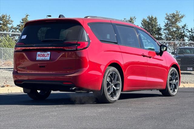 2027 Chrysler Pacifica PACIFICA LIMITED 2027 Chrysler Pacifica PACIFICA LIMITED