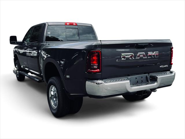 2026 Ram 3500 Tradesman Crew Cab 4x4 8 Box