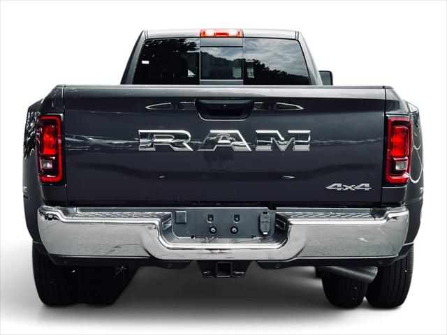 2026 Ram 3500 Tradesman Crew Cab 4x4 8 Box
