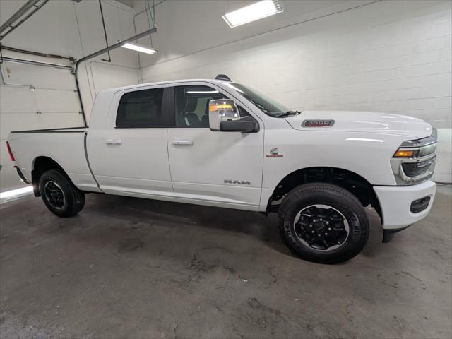 2026 RAM Ram 3500 RAM 3500 LARAMIE MEGA CAB 4X4 64 BOX