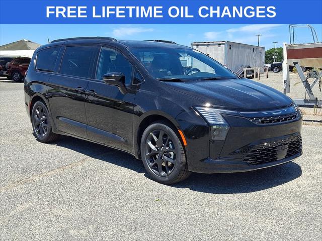 2027 Chrysler Pacifica Limited for sale in Lumberton, NJ