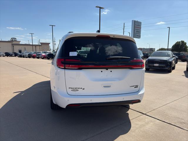 2027 Chrysler Pacifica PACIFICA LIMITED AWD 2027 Chrysler Pacifica PACIFICA LIMITED AWD