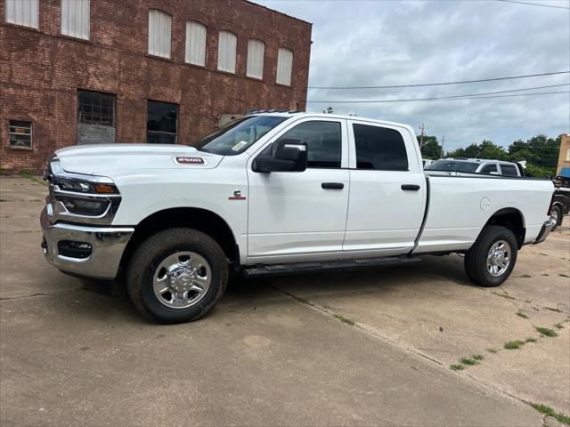 2026 RAM 2500 RAM 2500 TRADESMAN CREW CAB 4X4 8 BOX
