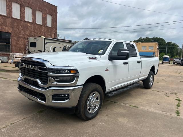 2026 RAM 2500 RAM 2500 TRADESMAN CREW CAB 4X4 8 BOX