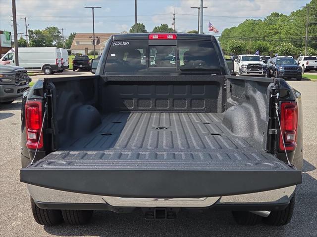 2026 Ram 3500 Tradesman Crew Cab 4x4 8 Box