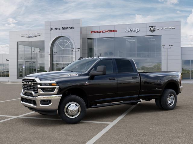 2026 RAM Ram 3500 RAM 3500 TRADESMAN CREW CAB 4X4 8 BOX