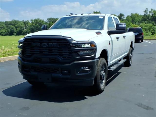 2026 RAM Ram 3500 RAM 3500 TRADESMAN CREW CAB 4X4 8 BOX