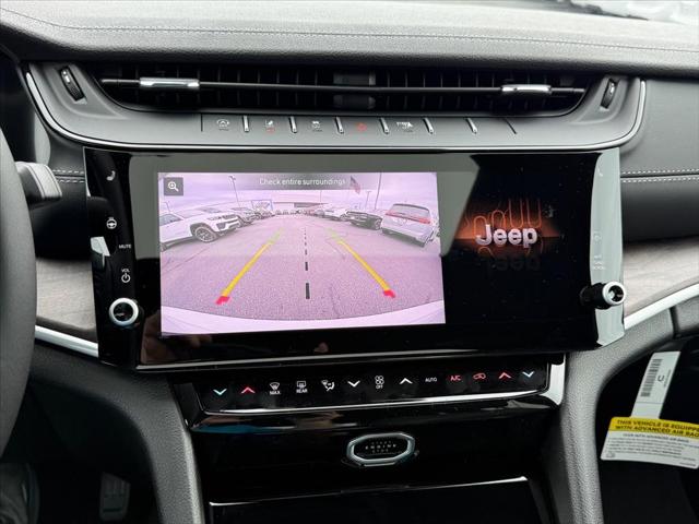 2026 Jeep Grand Cherokee Altitude 4x4
