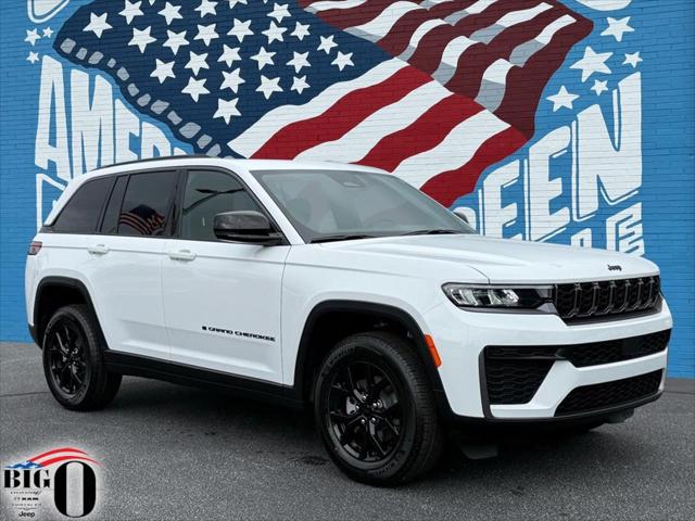 2026 Jeep Grand Cherokee GRAND CHEROKEE LAREDO ALTITUDE 4X4