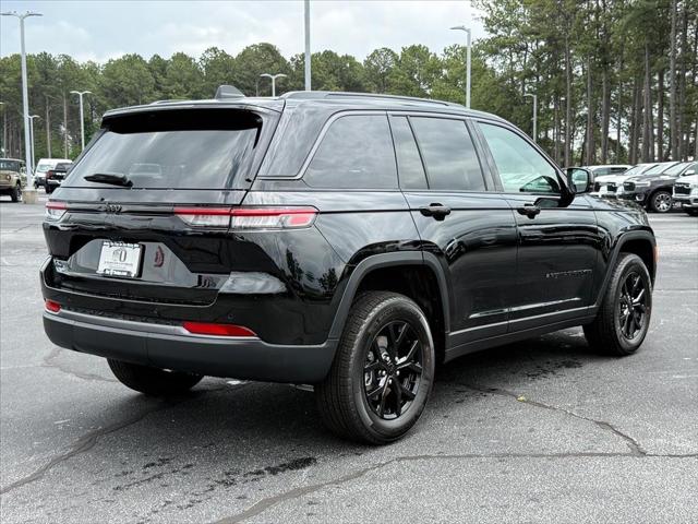 2026 Jeep Grand Cherokee Altitude 4x4