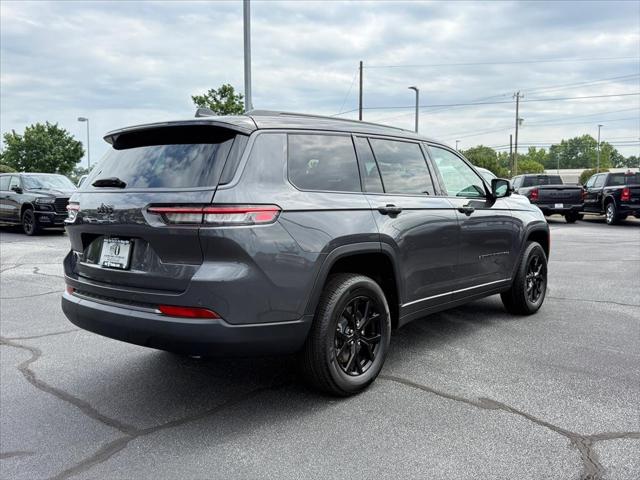 2026 Jeep Grand Cherokee Altitude 4x2