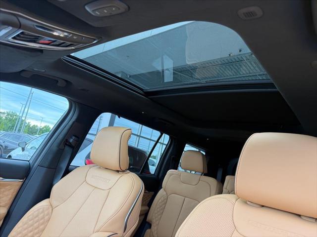 2026 Jeep Grand Cherokee Summit 4x4