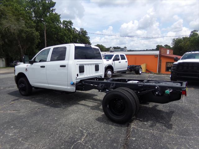 2026 RAM 3500 Chassis RAM 3500 TRADESMAN CREW CAB CHASSIS 4X4 60 CA