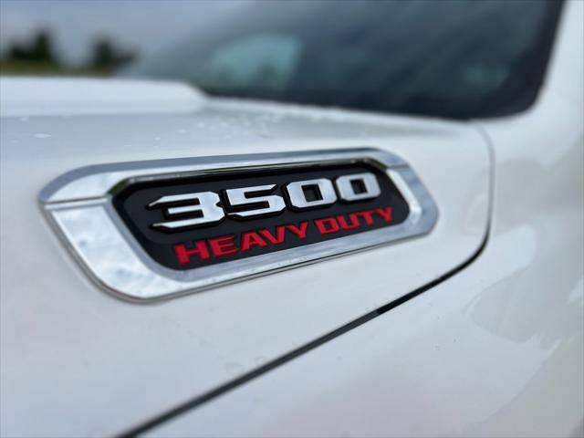 2026 RAM Ram 3500 RAM 3500 TRADESMAN CREW CAB 4X4 8 BOX 2026 RAM Ram 3500 RAM 3500 TRADESMAN CREW CAB 4X4 8 BOX