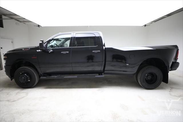 2026 RAM Ram 3500 RAM 3500 TRADESMAN CREW CAB 4X4 8 BOX