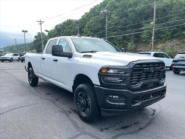 2026 Ram 3500 Tradesman Crew Cab 4x4 8 Box
