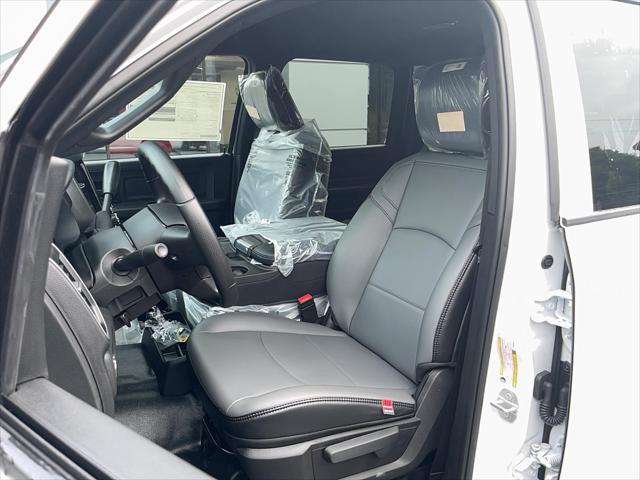 2026 Ram 3500 Tradesman Crew Cab 4x4 8 Box