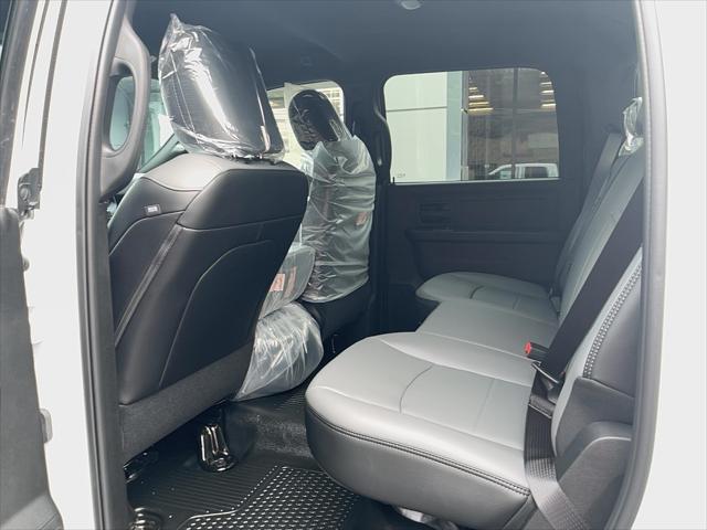 2026 Ram 3500 Tradesman Crew Cab 4x4 8 Box