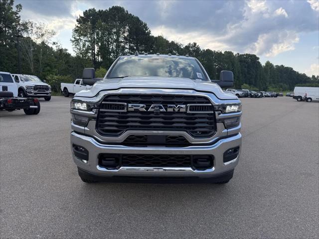 2026 RAM Ram 3500 RAM 3500 TRADESMAN CREW CAB 4X4 8 BOX