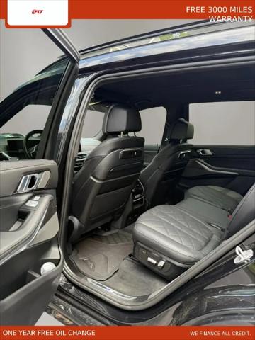 2025 BMW X7 xDrive40i
