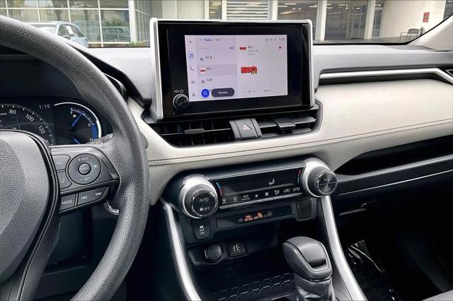 2024 Toyota RAV4 Hybrid XLE